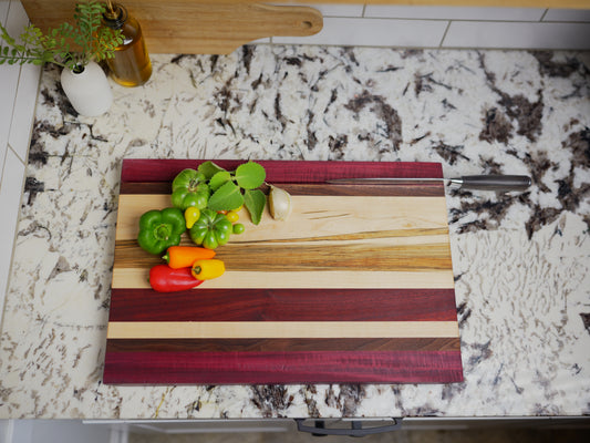 CUTTING BOARD